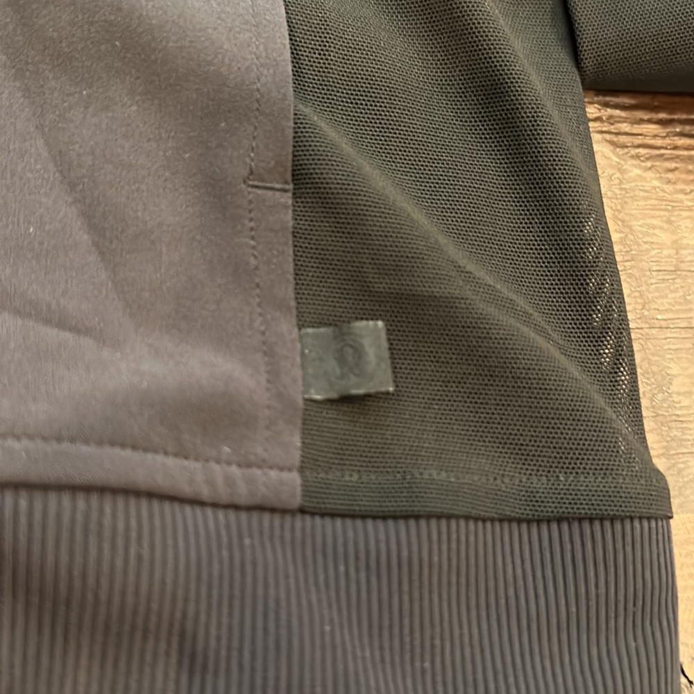 Lululemon. Lightweight Full Zip Jacket. - image 4